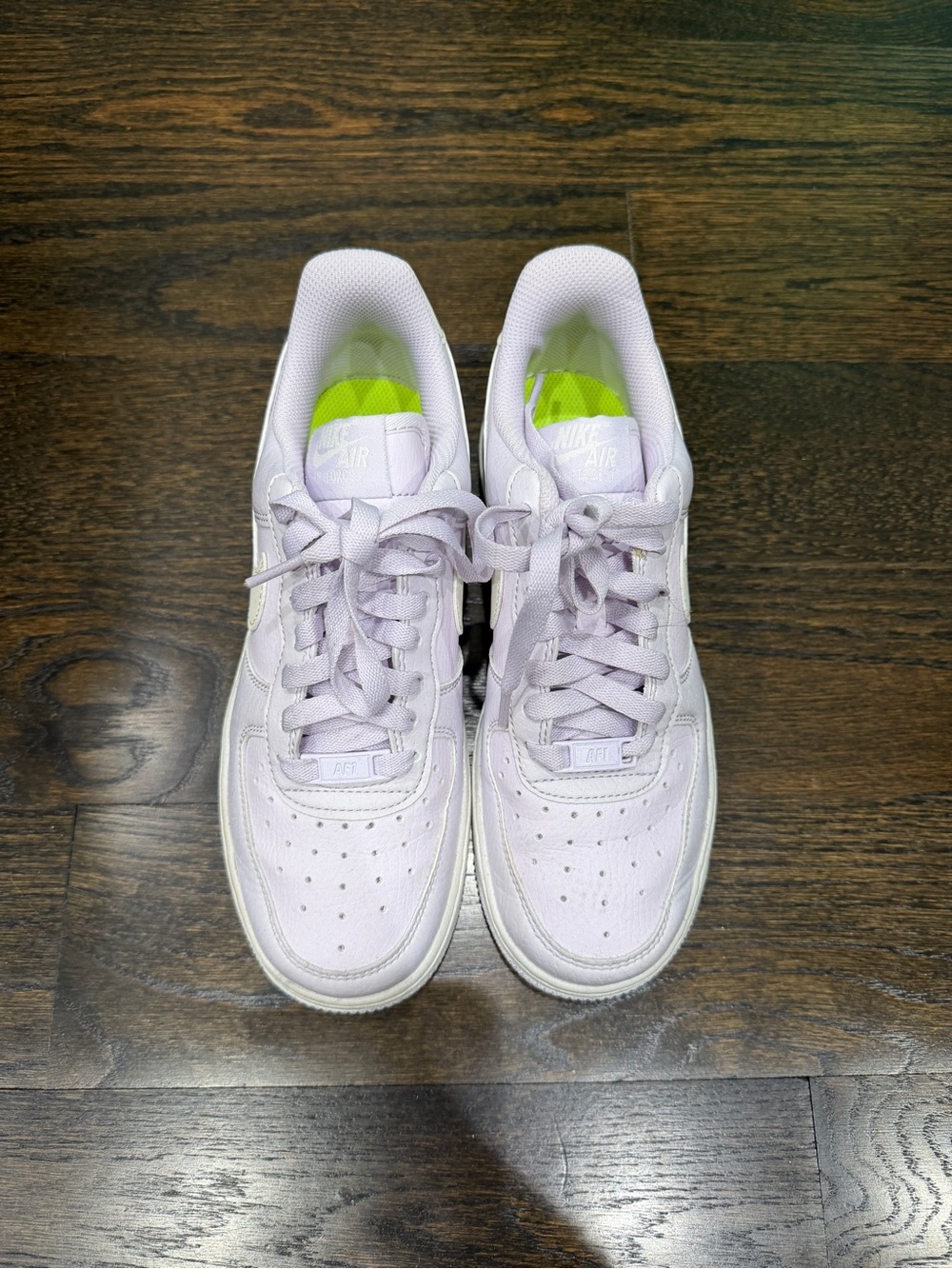 Nike Air Force 1 Low - Light Lavender with Neon Green Insole